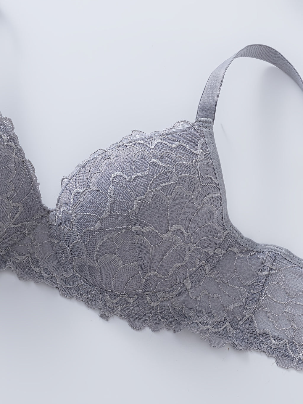 Noctéra | Lot de 6 soutiens-gorge élégants en dentelle