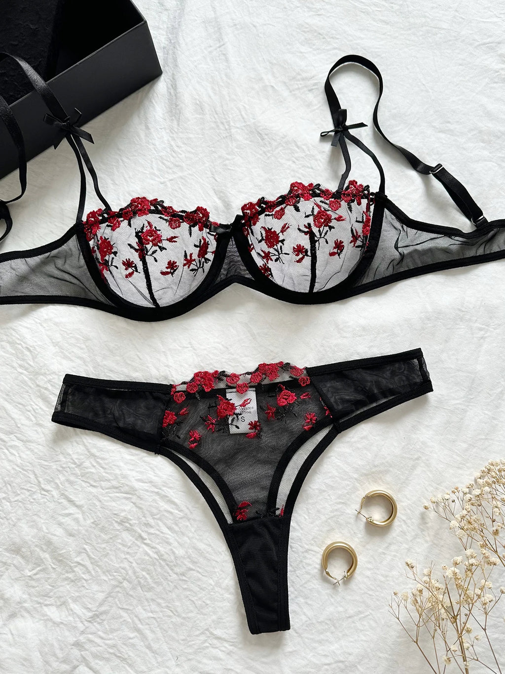 Bijou Noir | Lingerie en dentelle
