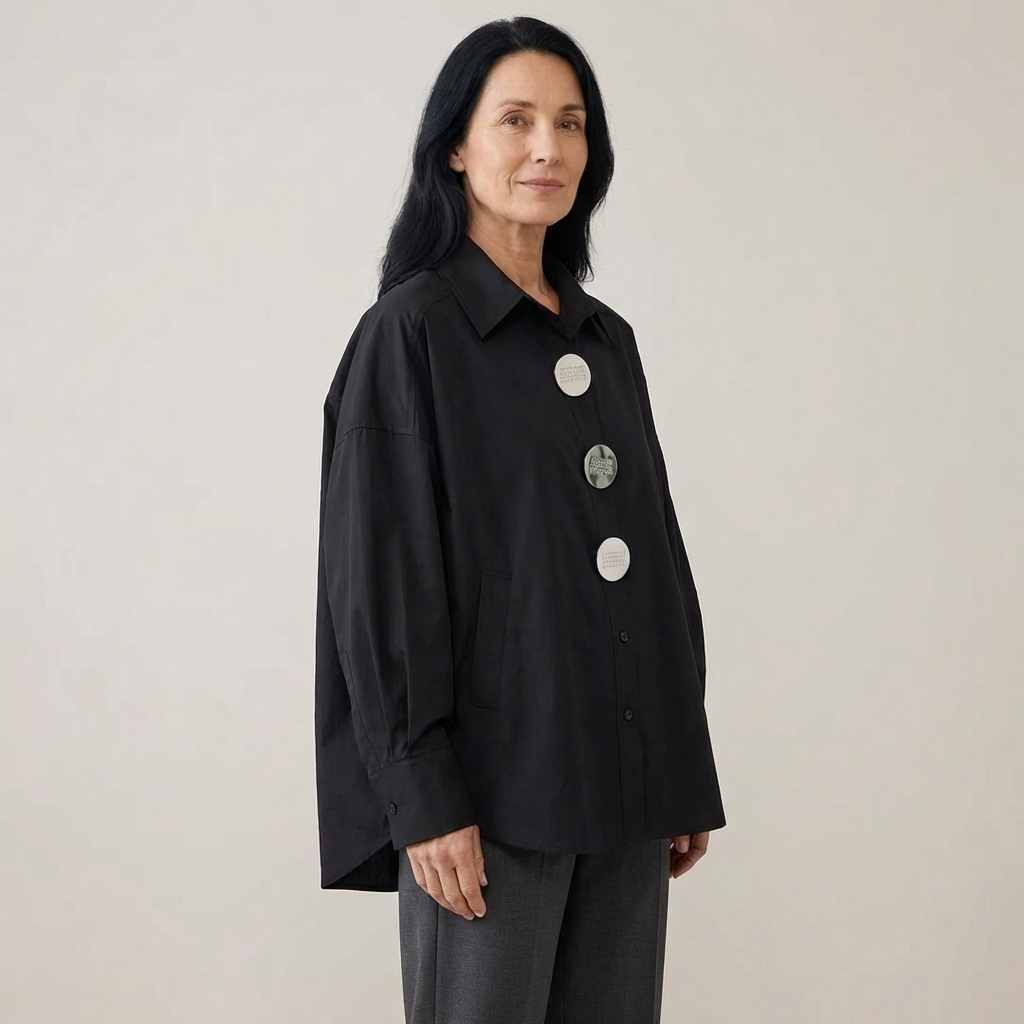 Eliza – Elegancka Narzutka z Guzikami