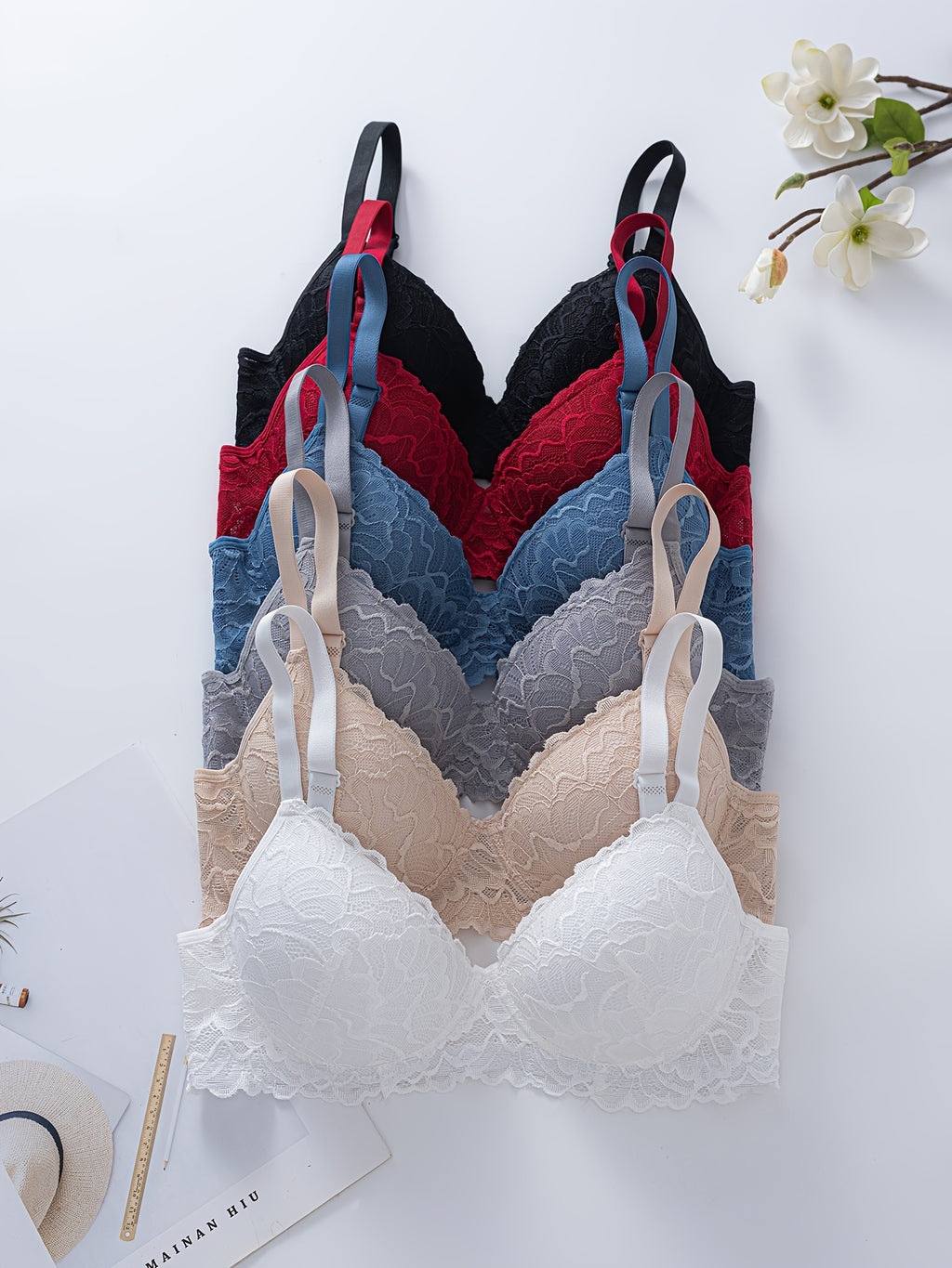 Noctéra | Lot de 6 soutiens-gorge élégants en dentelle